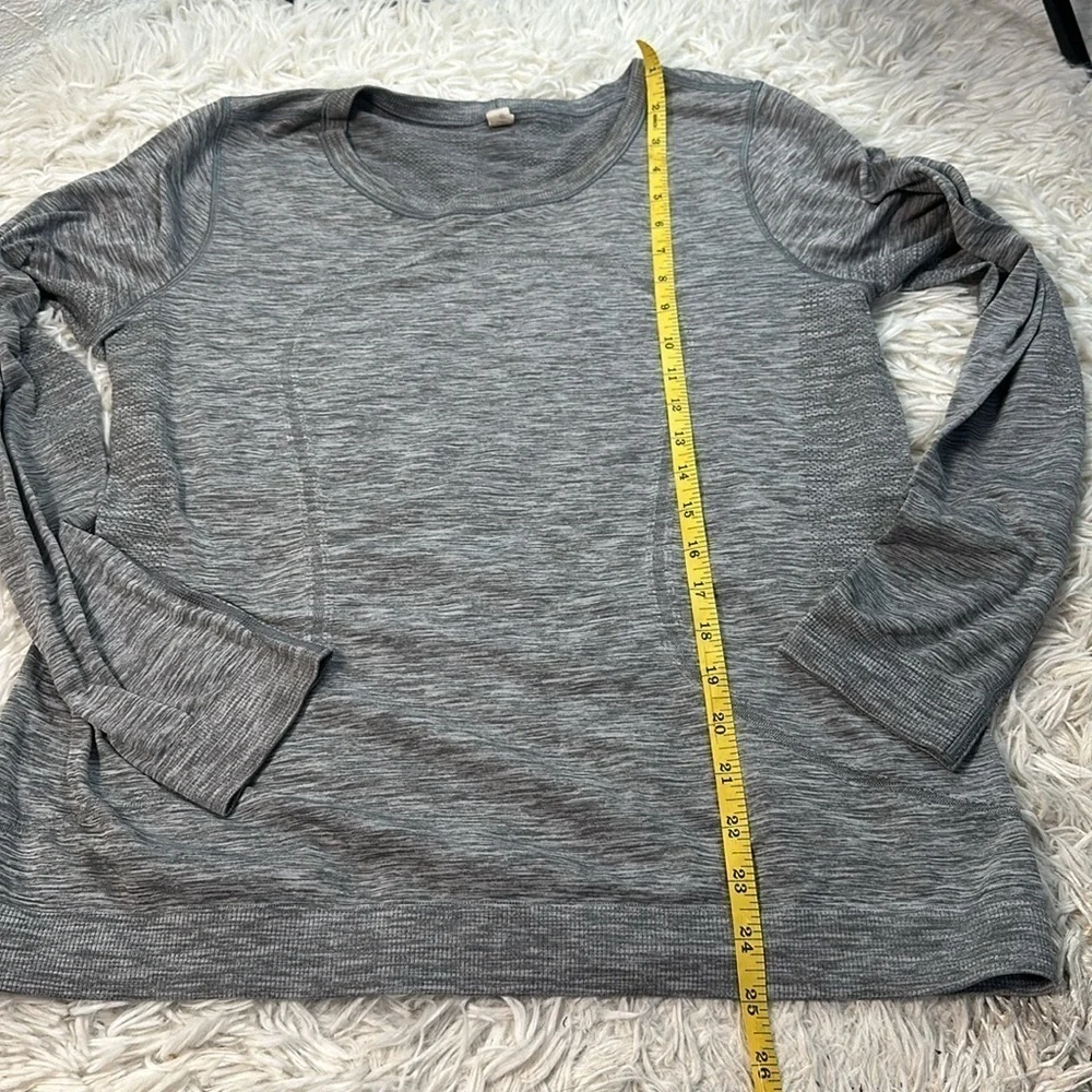 Lululemon Swiftly Relaxed Long Sleeve Slate / White